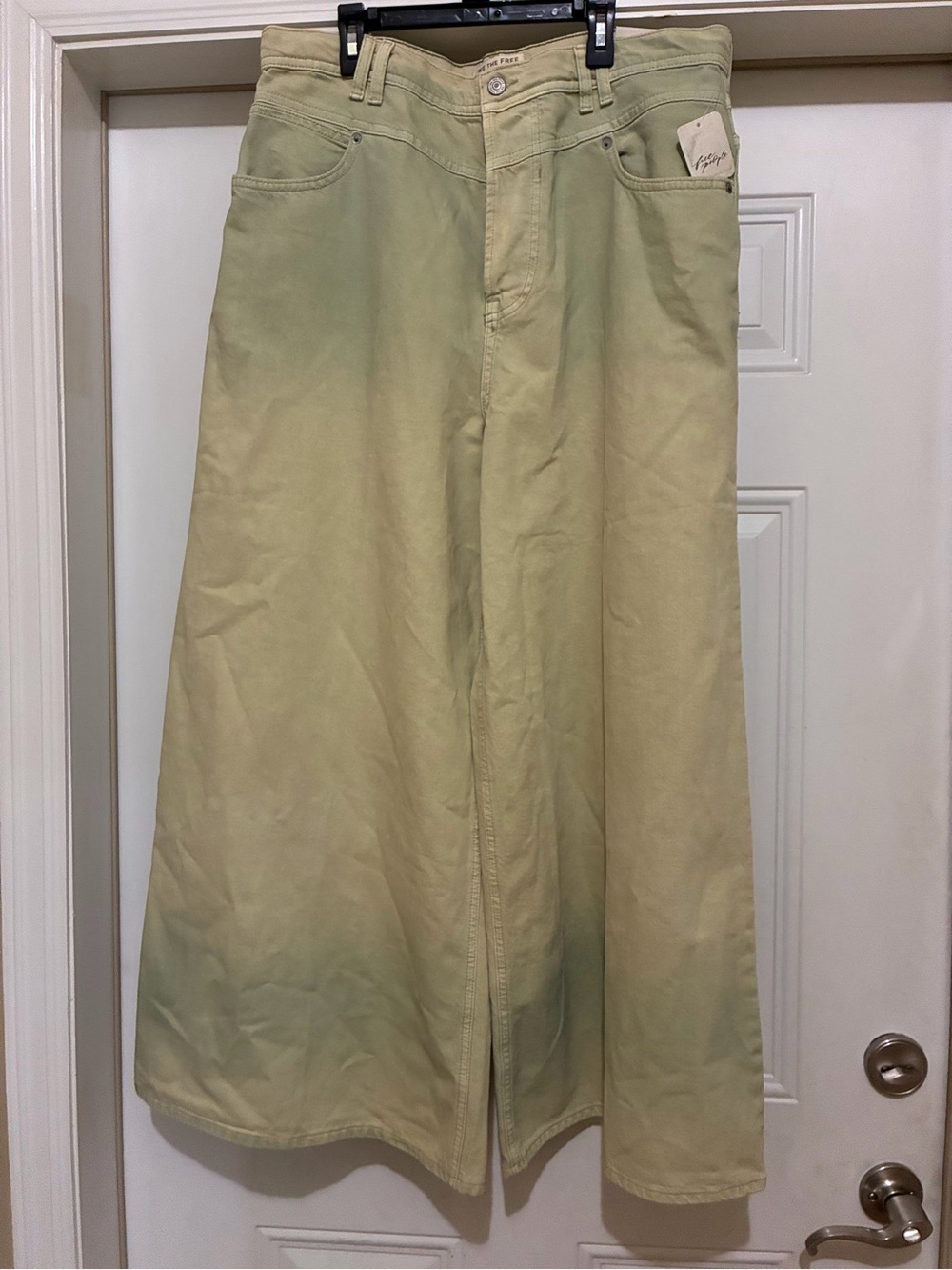 We The Free Give & Take Extra Baggy & Wide Leg NWT Size 31 - Picture 4 of 8